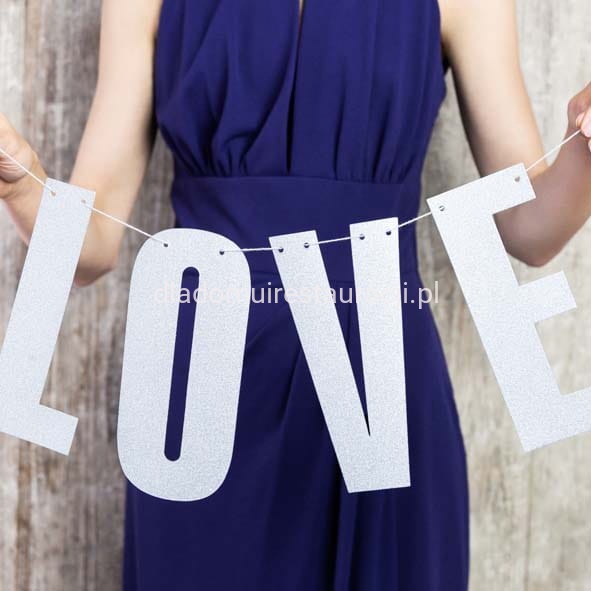 7fe8a3a9f11830daec0d0775301d5700