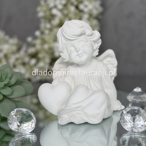 aniołek komunijny niały z Sercem 12cm.jpg
